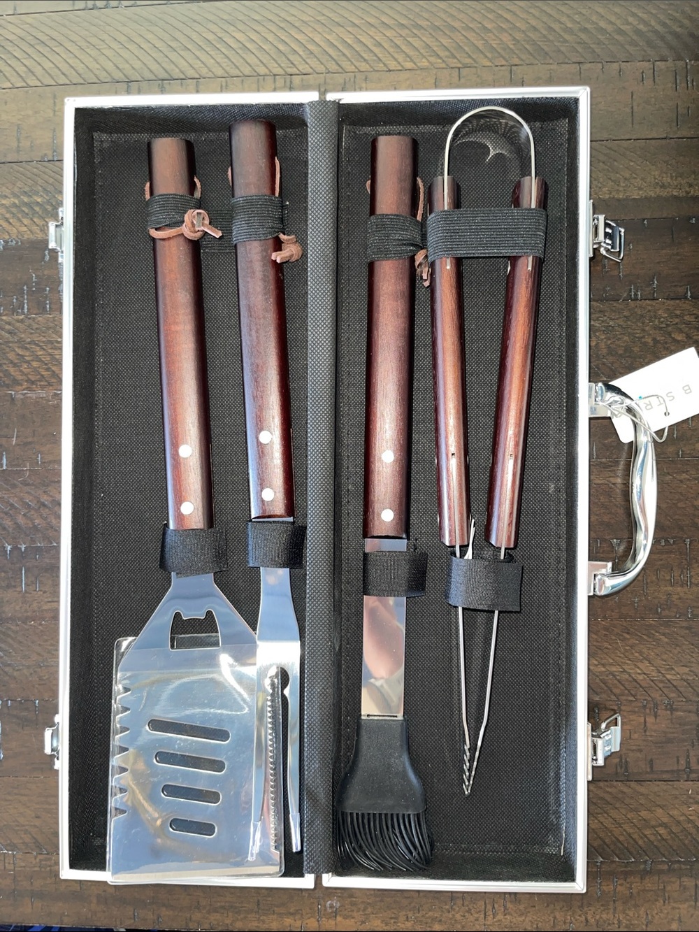 Bistro BBQ Wood Handle Tool Set in Case NWT unused